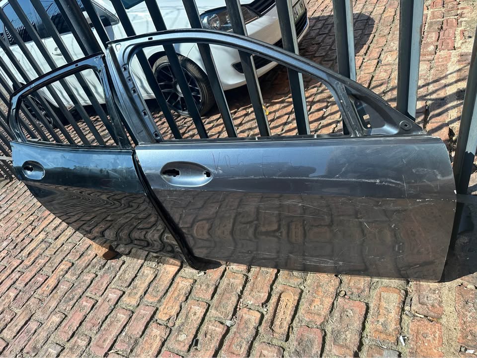 Bmw F40 right side doors - Private Seller Bmw F40 right side doors - Private Seller