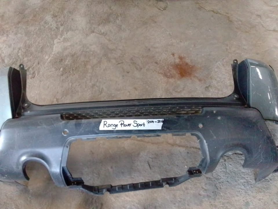 2014 RANGE ROVER SPORT REAR BUMPER - Private Seller 2014 RANGE ROVER SPORT REAR BUMPER - Private Seller