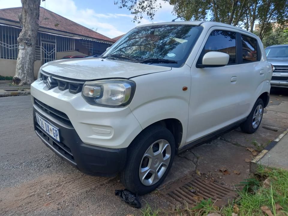 2020 Sezuki  S presso 1.0 Petrol, Manual, White, Spere key