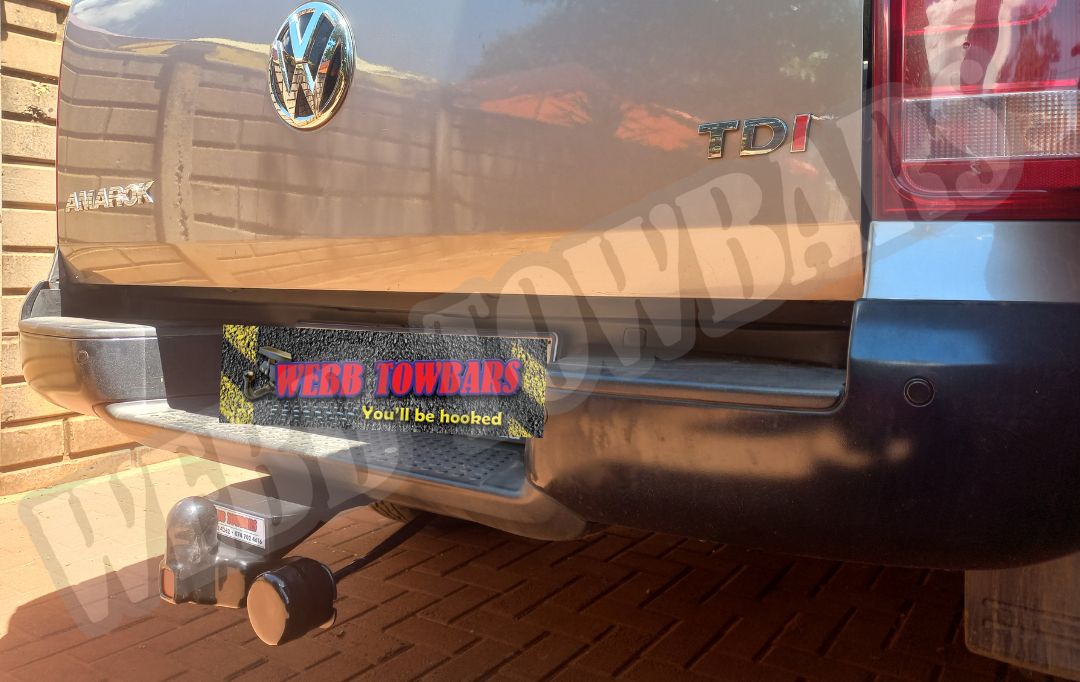 Volkswagen Amarok Standard/Detachable Towbars - Private Seller Volkswagen Amarok Standard/Detachable Towbars - Private Seller