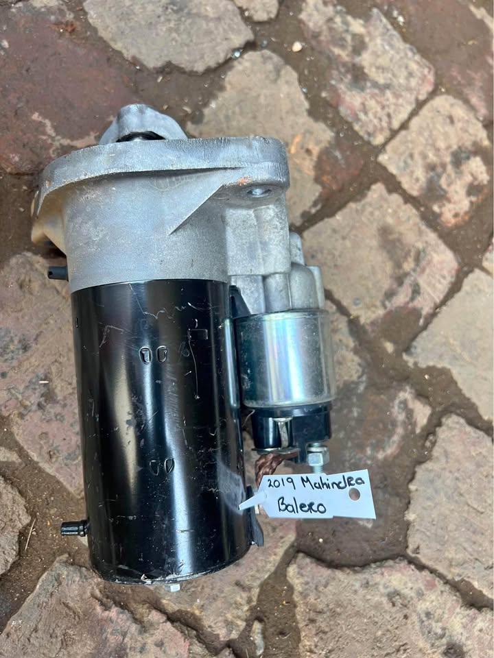 Mahindra bolero 2.5 stater available call or whatsapp  or - Private Seller