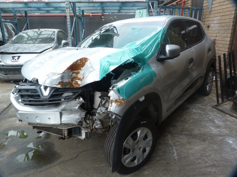 Renault Kwid 1.0 AT B4D - 2022 SPARESBOYZ STRIPPING FOR SPARES - Private Seller Renault Kwid 1.0 AT B4D - 2022 SPARESBOYZ STRIPPING FOR SPARES - Private Seller