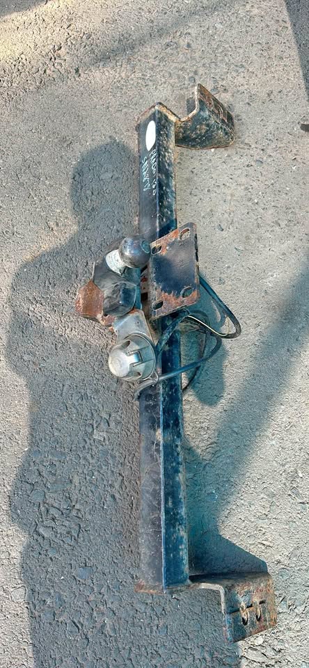 Toyota Prado 120 Towbar Available @Circle 7 Used Parts Call Or WhatsApp - Private Seller Toyota Prado 120 Towbar Available @Circle 7 Used Parts Call Or WhatsApp - Private Seller