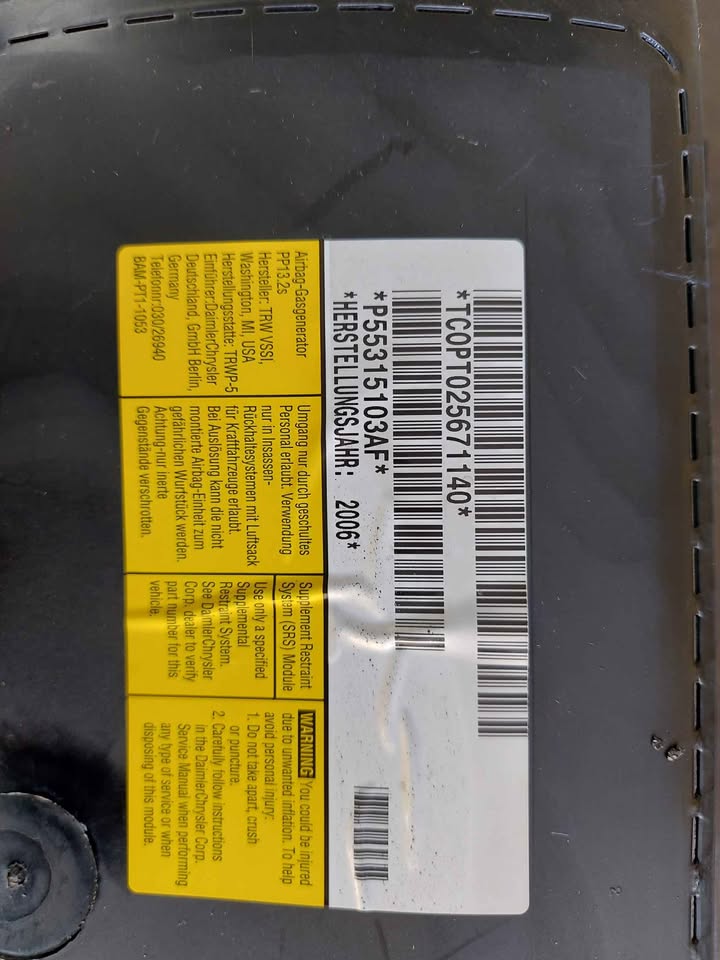 Used Jeep Cherokee KJ Dashboard Airbag P/N P55315103AF