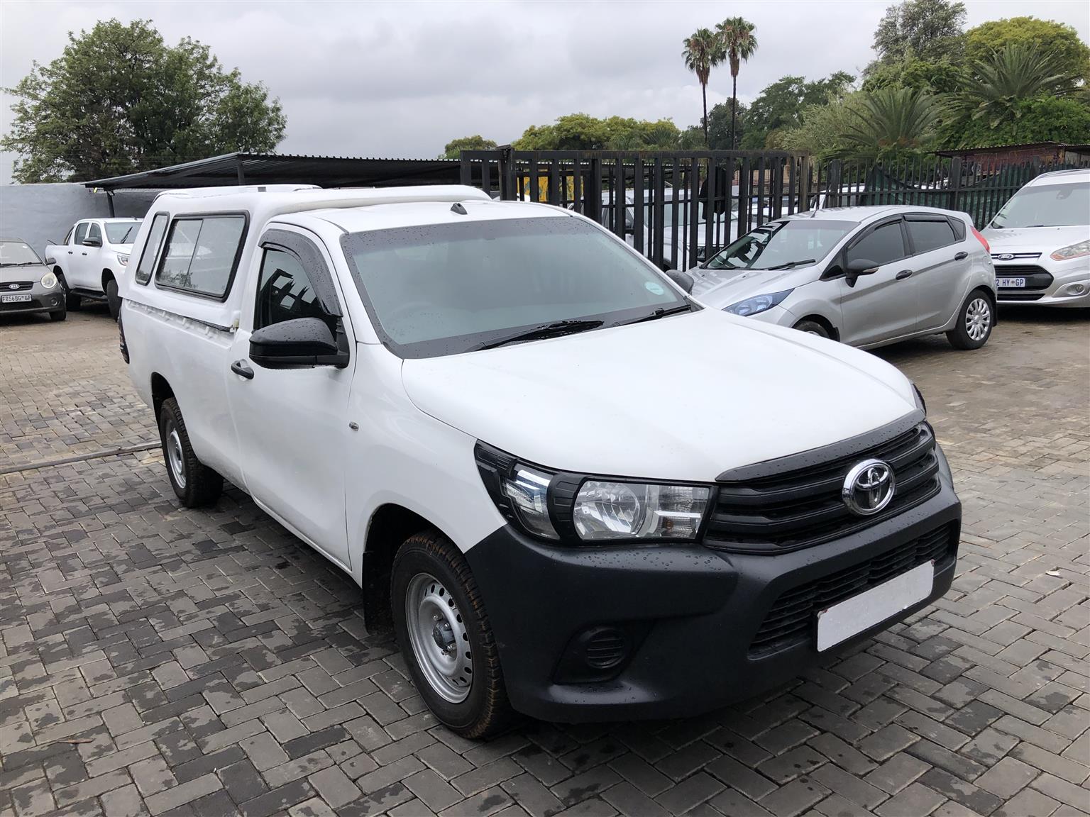 Used 2020 Toyota Hilux 2.4GD single cab S (aircon) - Private Seller Used 2020 Toyota Hilux 2.4GD single cab S (aircon) - Private Seller