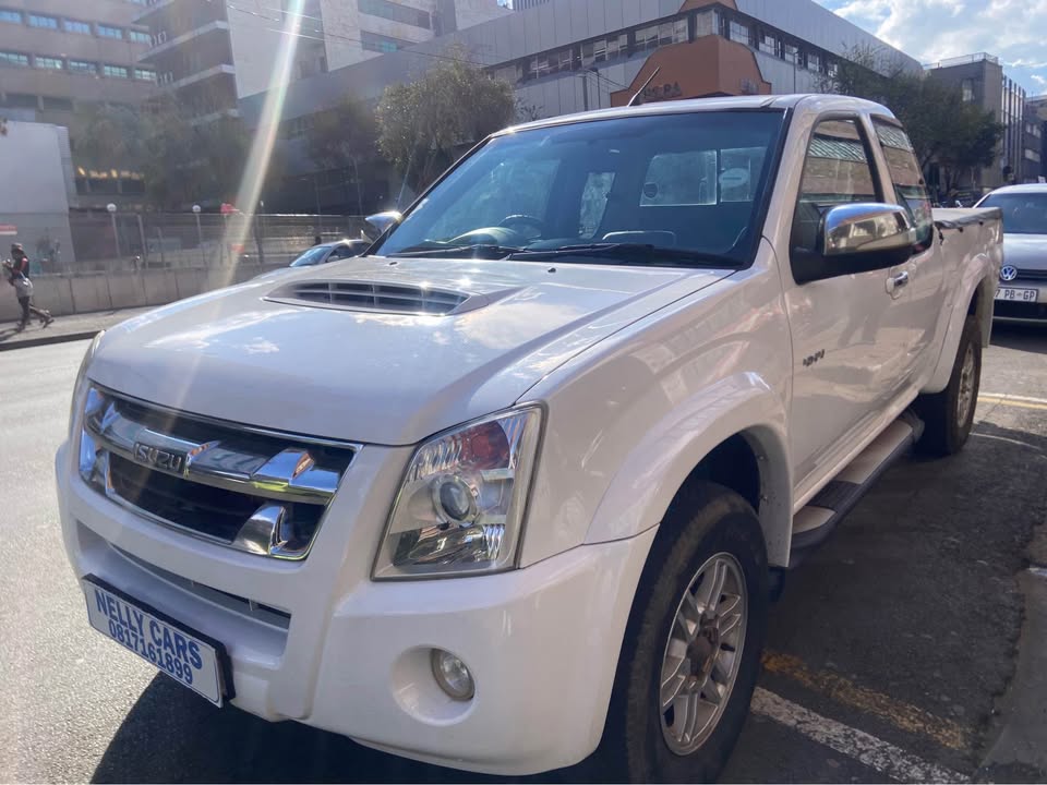 2010 Isuzu KB250 2.0 4x4 Manual Diesel 115000km