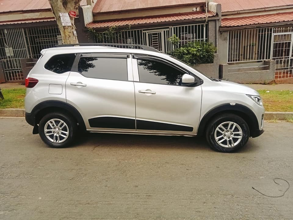 2021 Renault Triber 1.0 7 SEATER