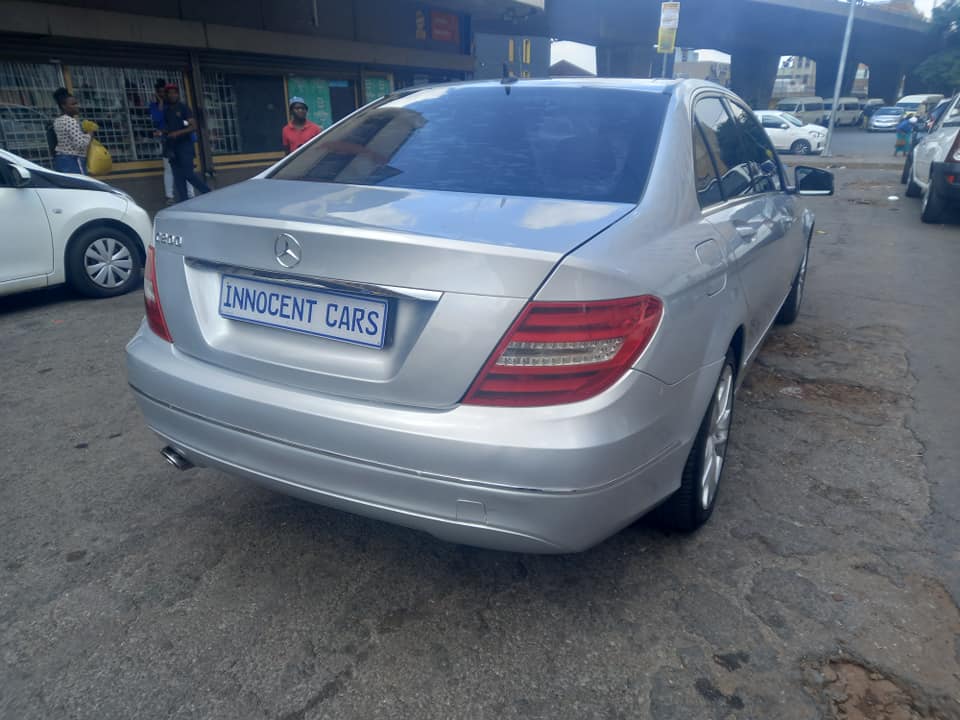 2013 MERCEDES BENZ C200 PETROL, AUTOMATIC TRANSMISSION, SILVER COLOUR
