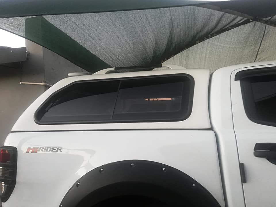 Ford Ranger T6 /7-BT50 double cab canopy for sale - Private Seller