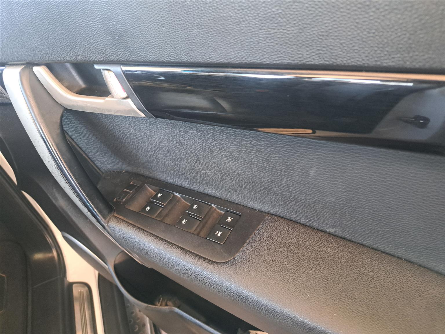 CHEVROLET CAPTIVA 2.4 AUTO