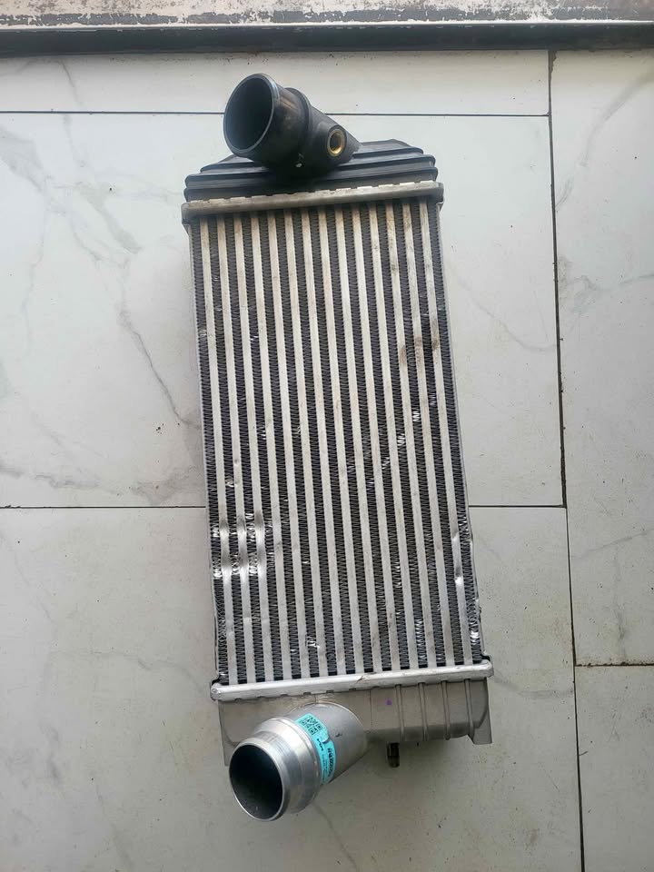 Hyundai H1 intercooler for sale - Private Seller Hyundai H1 intercooler for sale - Private Seller