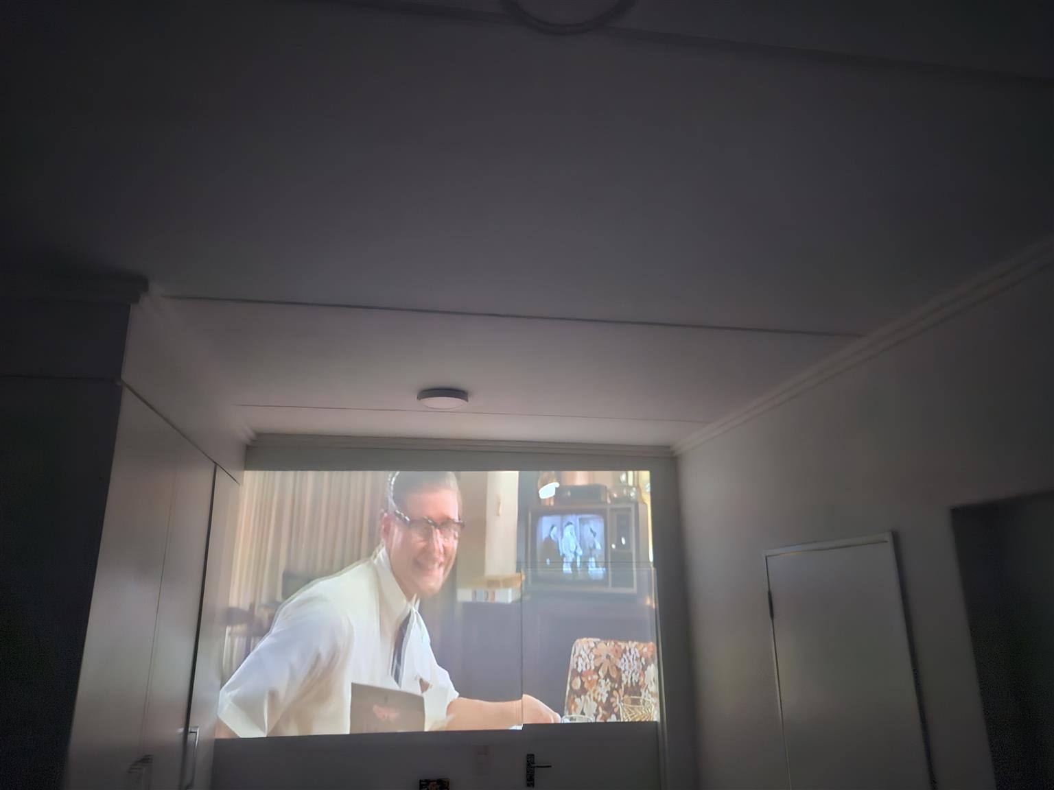 Lg projector