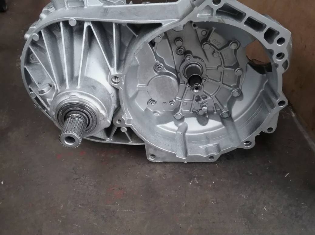 5 speed Vw Transporter T5 gearbox for sale - Private Seller