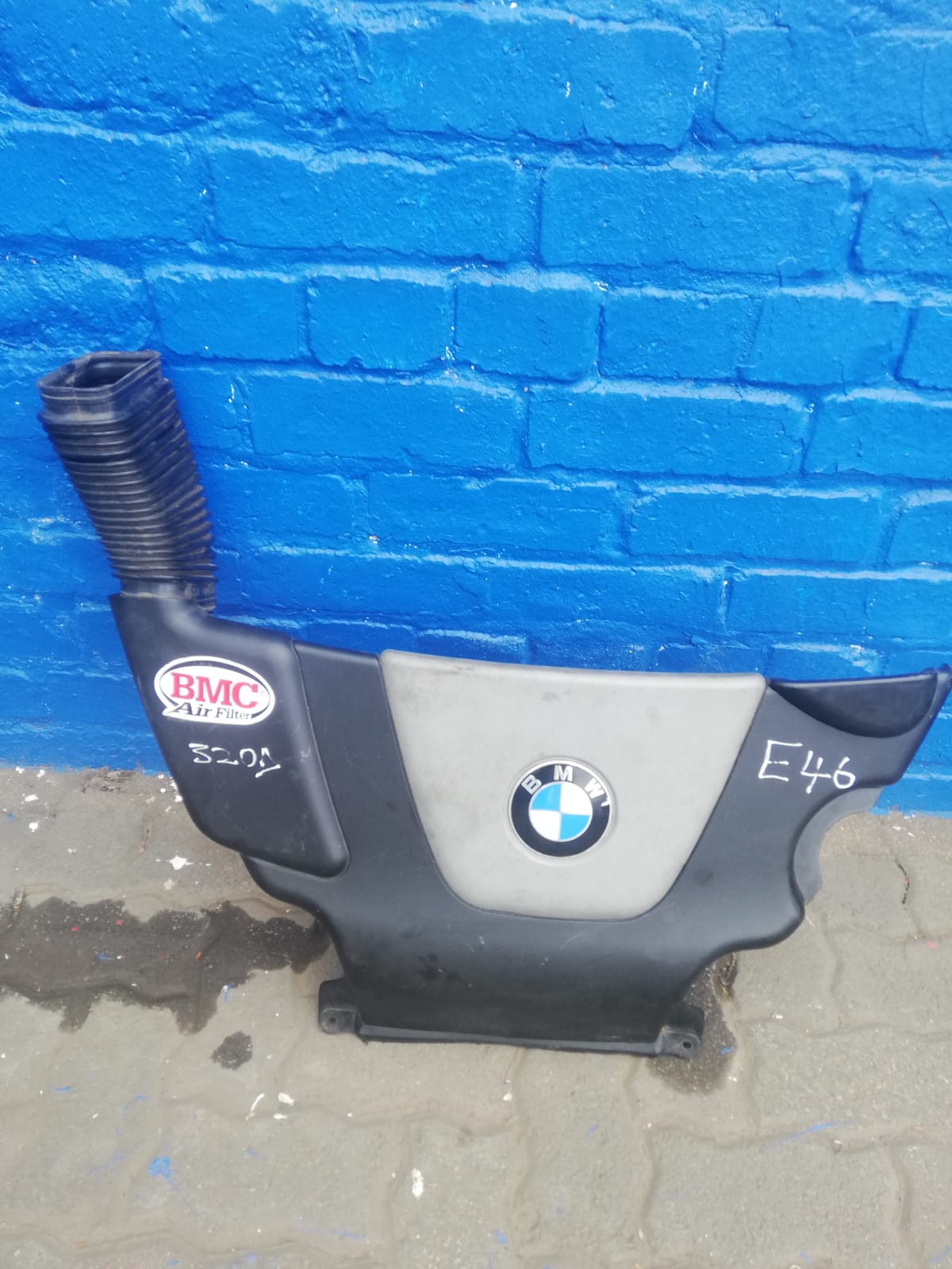 BMW 520 E46 Tappet cover - Private Seller BMW 520 E46 Tappet cover - Private Seller