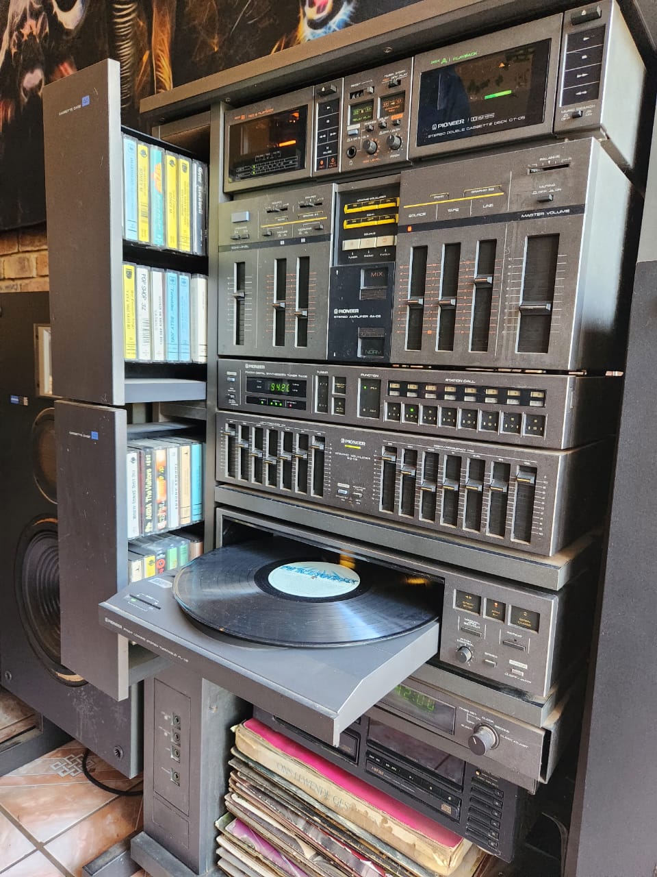 Pioneer CB-05 sound system