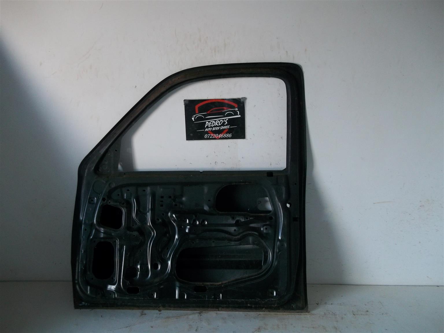 Toyota Hilux '98-'03 right driver door - Private Seller Toyota Hilux '98-'03 right driver door - Private Seller