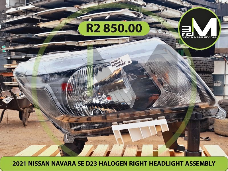 2021 NISSAN NAVARA SE D23 HALOGEN RIGHT HEADLIGHT ASSEMBLY