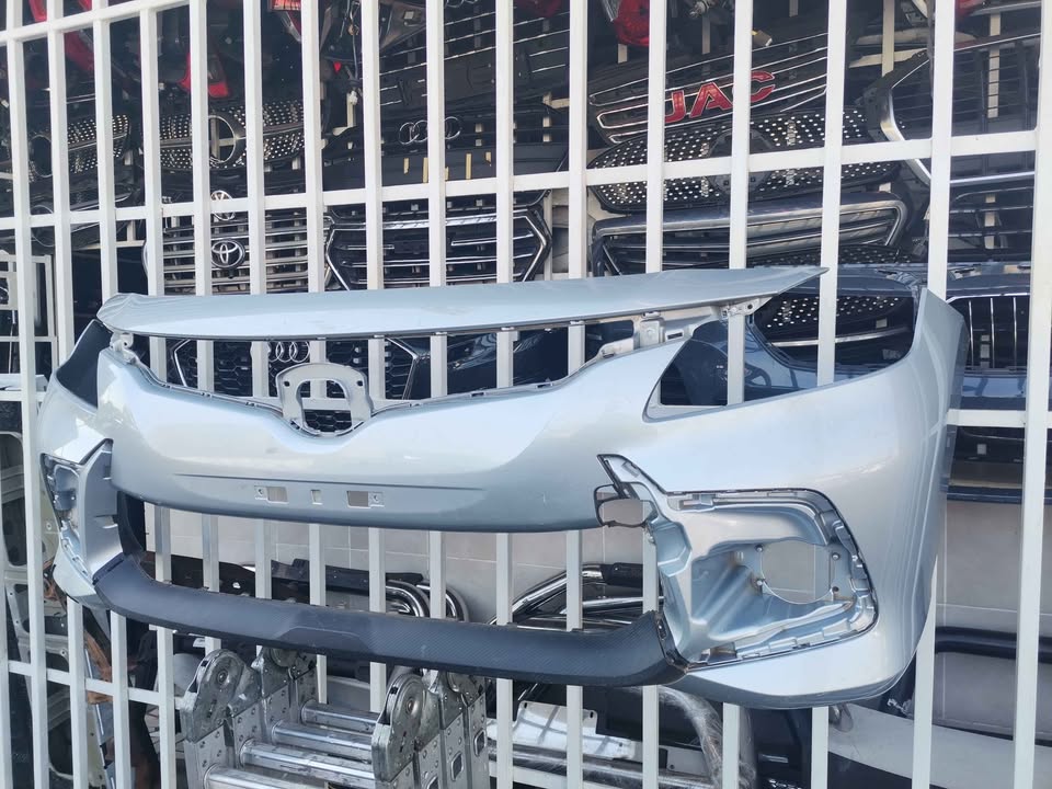 Toyota Starlet front bumper 2022-2023 - Private Seller Toyota Starlet front bumper 2022-2023 - Private Seller
