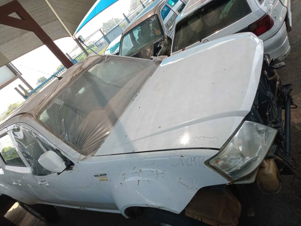 Tata xenon 3.0L dicor stripping for parts - Private Seller Tata xenon 3.0L dicor stripping for parts - Private Seller