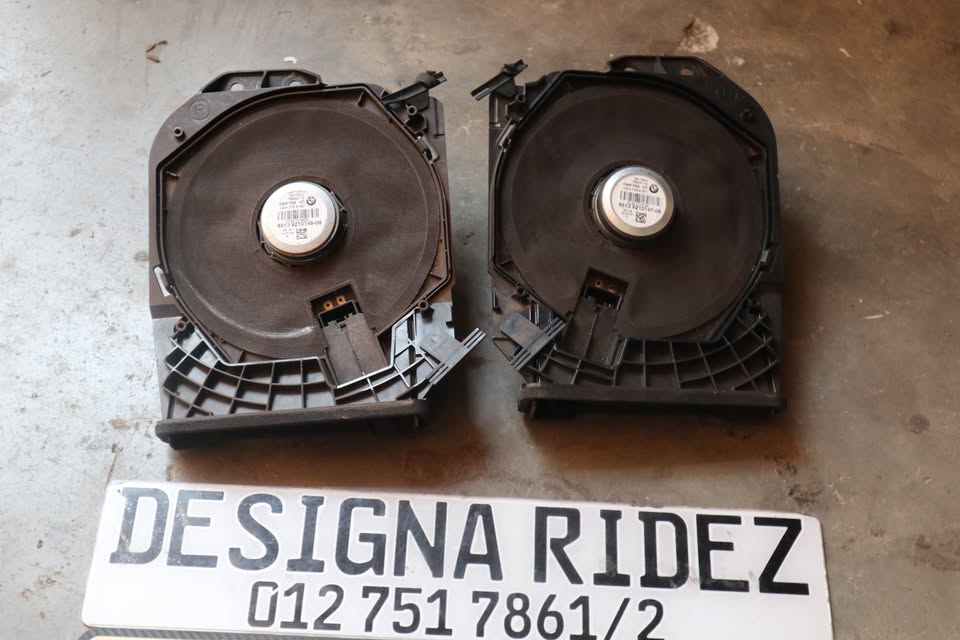 BMW F30 UNDER SEAT FLOOR SPEAKERS - Private Seller BMW F30 UNDER SEAT FLOOR SPEAKERS - Private Seller