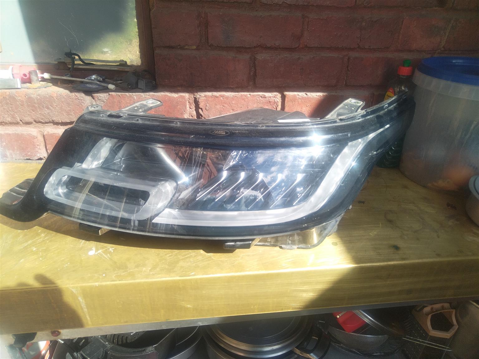 Range rover headlamp - Private Seller