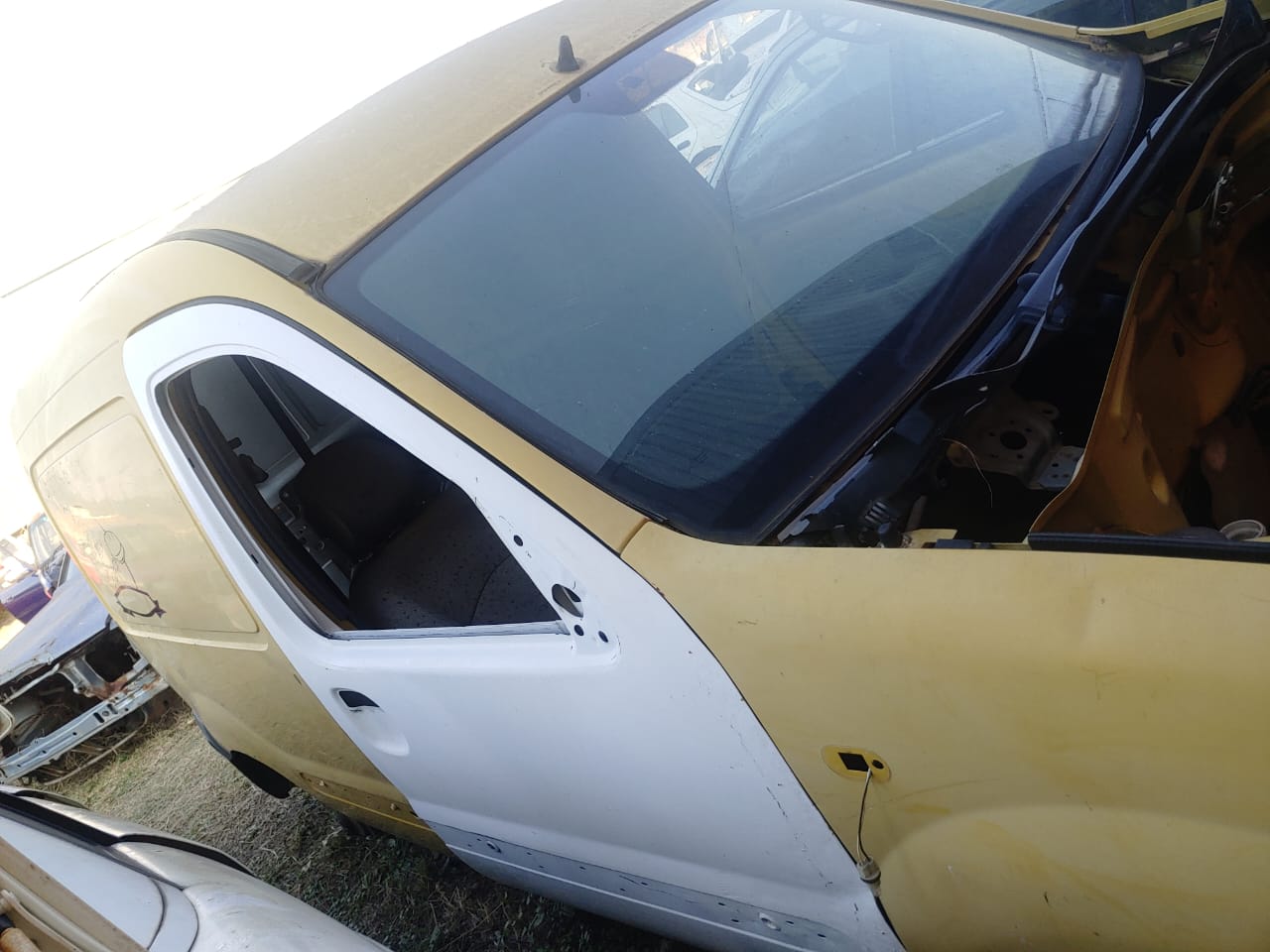 RENAULT KANGOO BODY PARTS FOR SALE - Private Seller