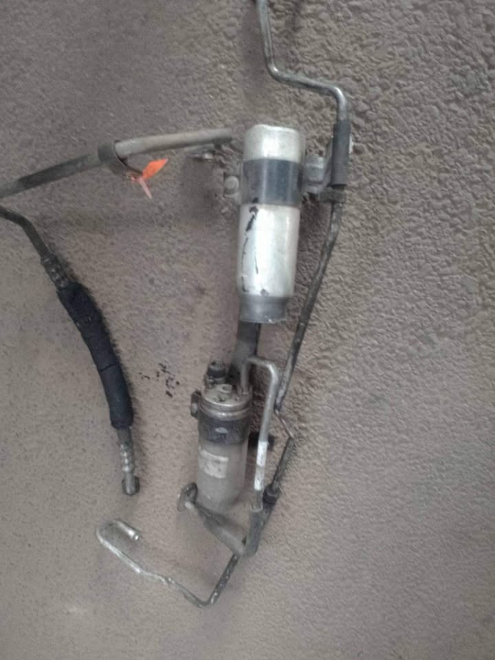 1999 Mitsubishi colt 2.8 TDI Aircon pipes - Private Seller 1999 Mitsubishi colt 2.8 TDI Aircon pipes - Private Seller