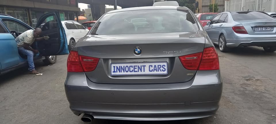 2010 BMW E90 PETROL, AUTOMATIC TRANSMISSION, GREY COLOUR, MILEAGE , PRICE