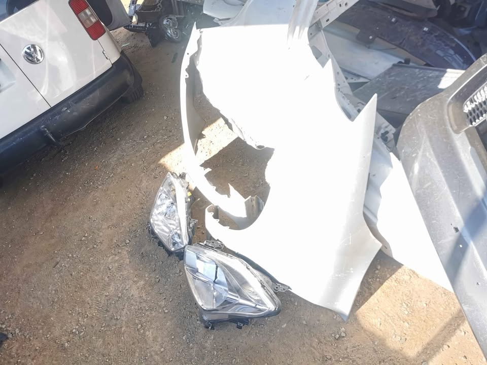 Suzuki Dzire headlights and fenders - Private Seller Suzuki Dzire headlights and fenders - Private Seller