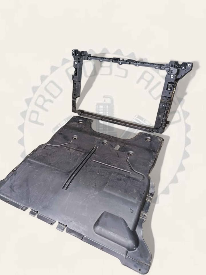 VW POLO 9 SPLASH COVER AND CRADLE/RADIATOR HOUSING AVAILABLE FOR SALE - Private Seller VW POLO 9 SPLASH COVER AND CRADLE/RADIATOR HOUSING AVAILABLE FOR SALE - Private Seller