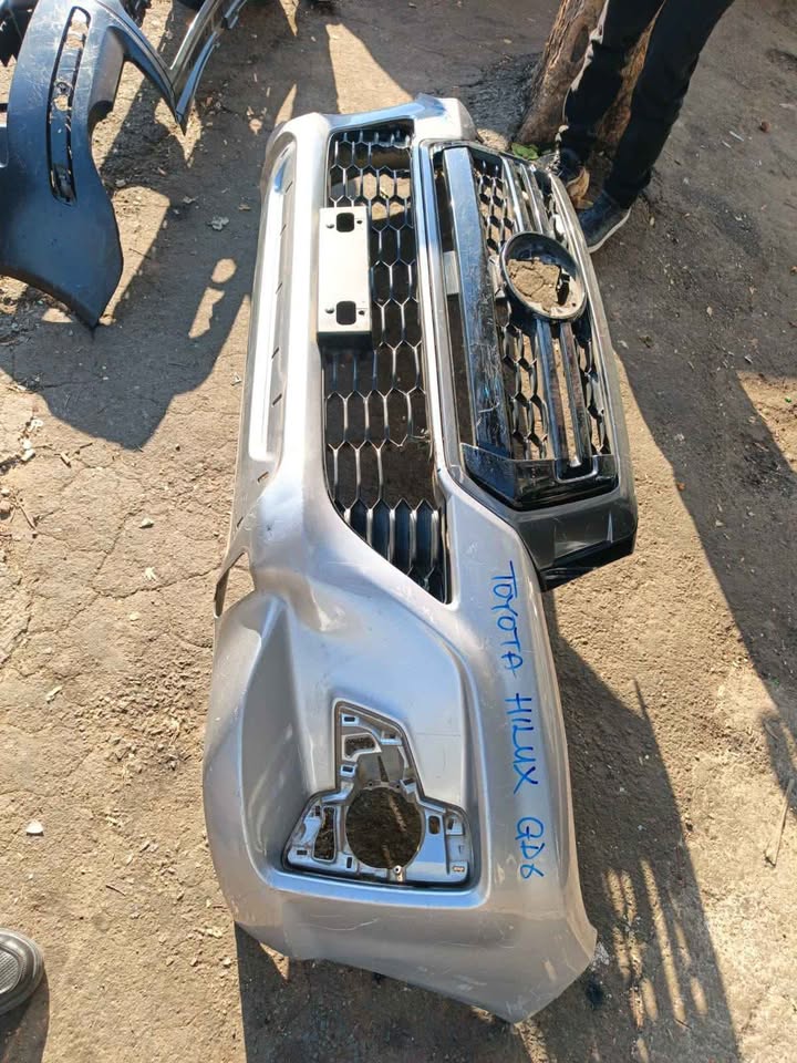 Toyota hilux GD6 front bumper - Private Seller