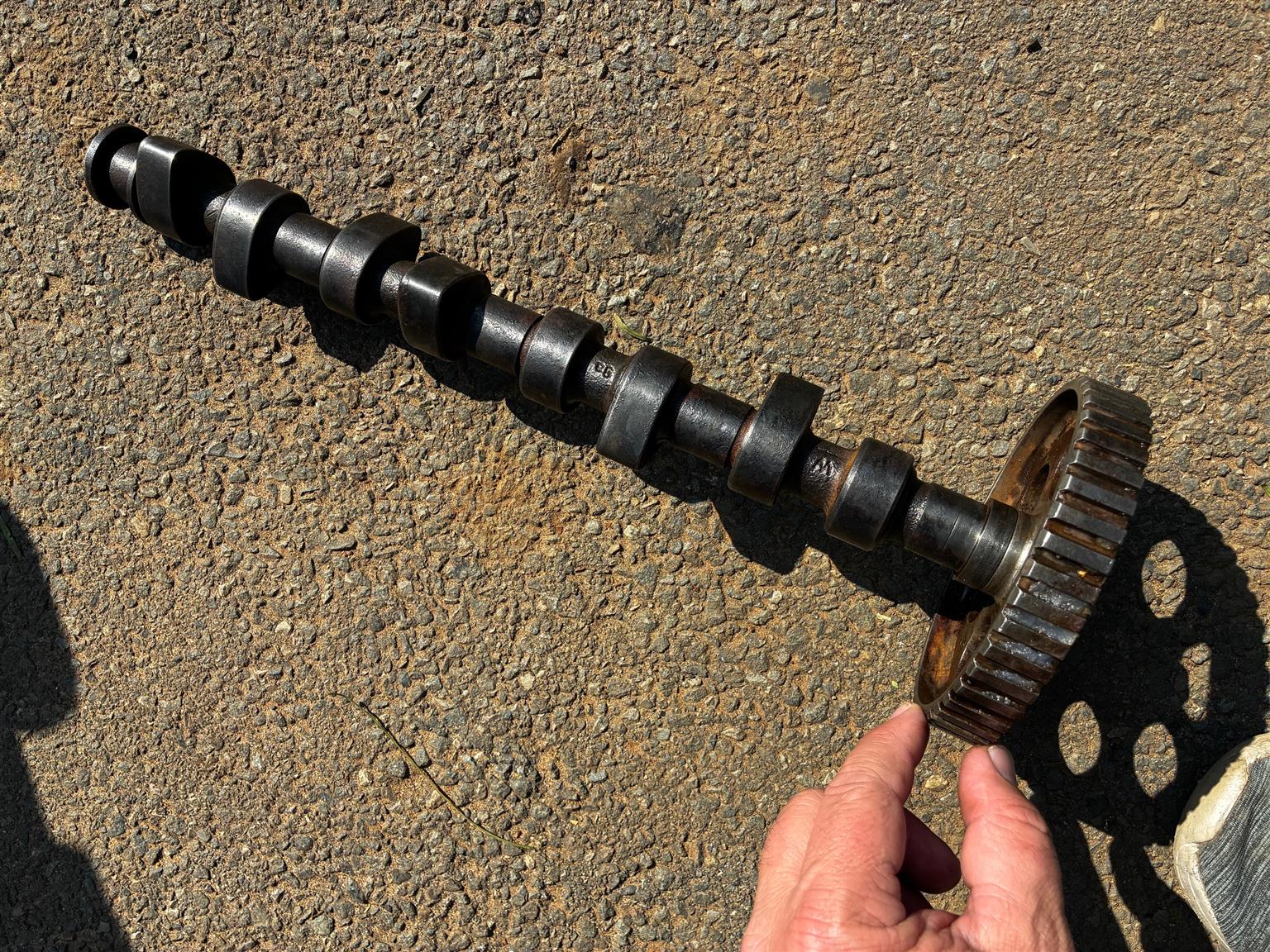 VW Camshaft with pulley & bolt & valve - Private Seller VW Camshaft with pulley & bolt & valve - Private Seller