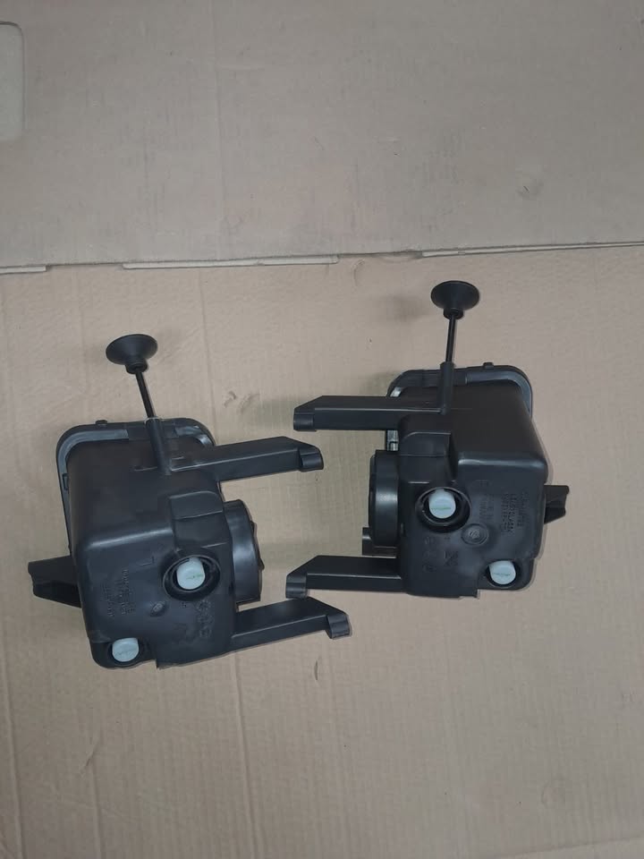 OPEL MARIVA BOTH SIDE FOG LIGHTS 2003-2010 FOR SALE - Private Seller OPEL MARIVA BOTH SIDE FOG LIGHTS 2003-2010 FOR SALE - Private Seller