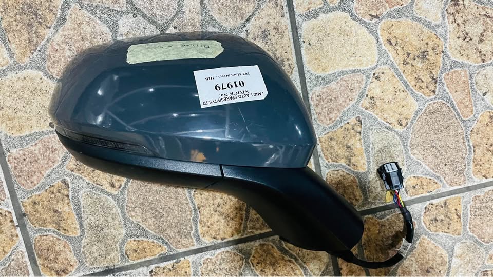 BAIC BEIJING X55 SIDE MIRROR - Private Seller BAIC BEIJING X55 SIDE MIRROR - Private Seller