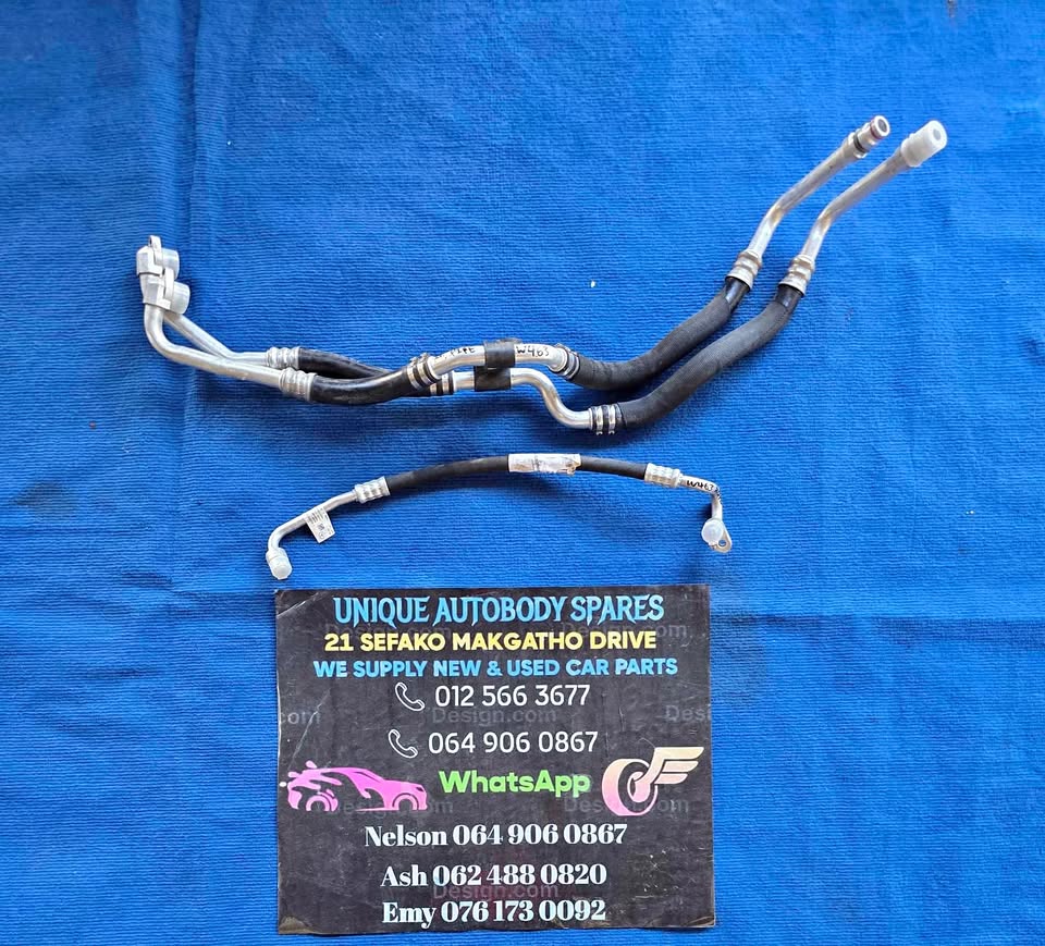 Mercedes W463 AC Aircon Pipe Set - Private Seller Mercedes W463 AC Aircon Pipe Set - Private Seller