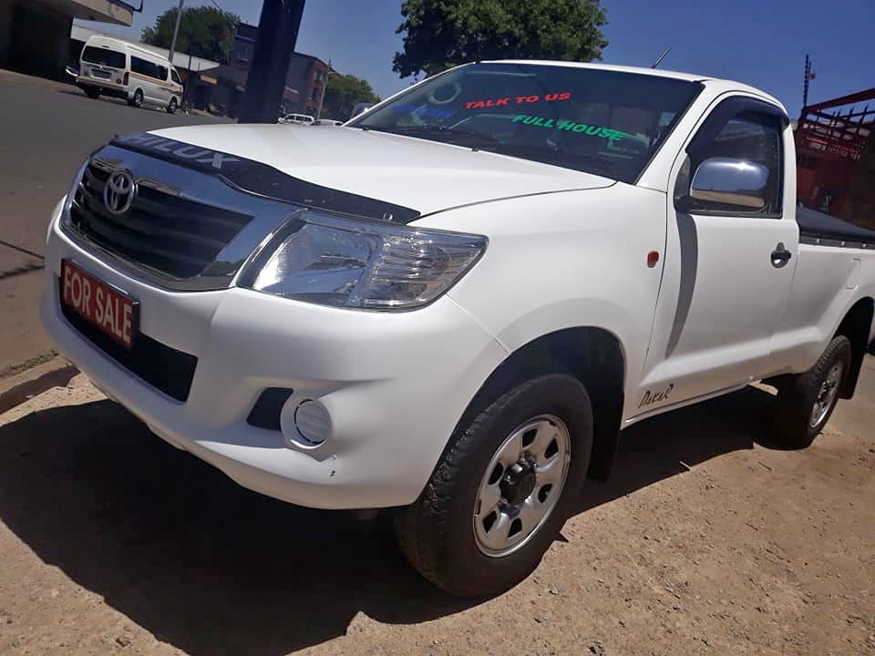 Used Toyota Hilux 2.5D-4D SRX - Private Seller