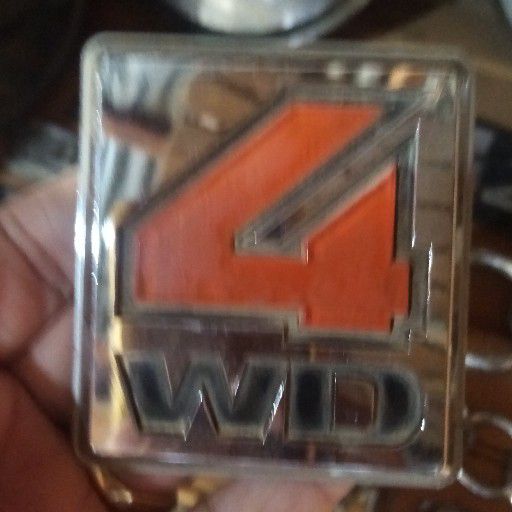 Isuzu 4× 4 badge - Private Seller Isuzu 4× 4 badge - Private Seller