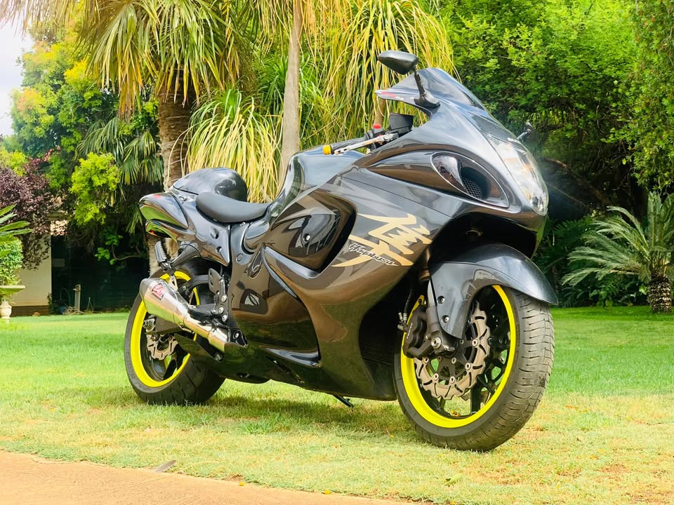 SUPER CLEAN SUZUKI GSXR1300 Hayabusa - Private Seller