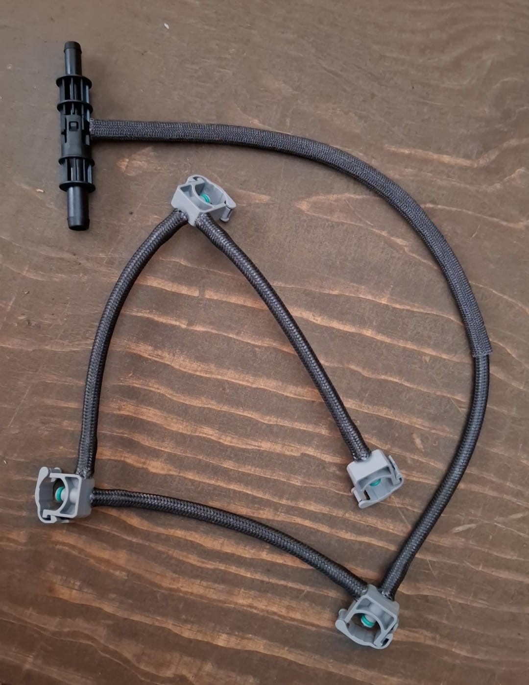 Mercedes W204 C220 CDI M646 Leak Off Pipe Fuel Return Pipe – For Sale Mercedes W204 C220 CDI M646 Leak Off Pipe Fuel Return Pipe – For Sale