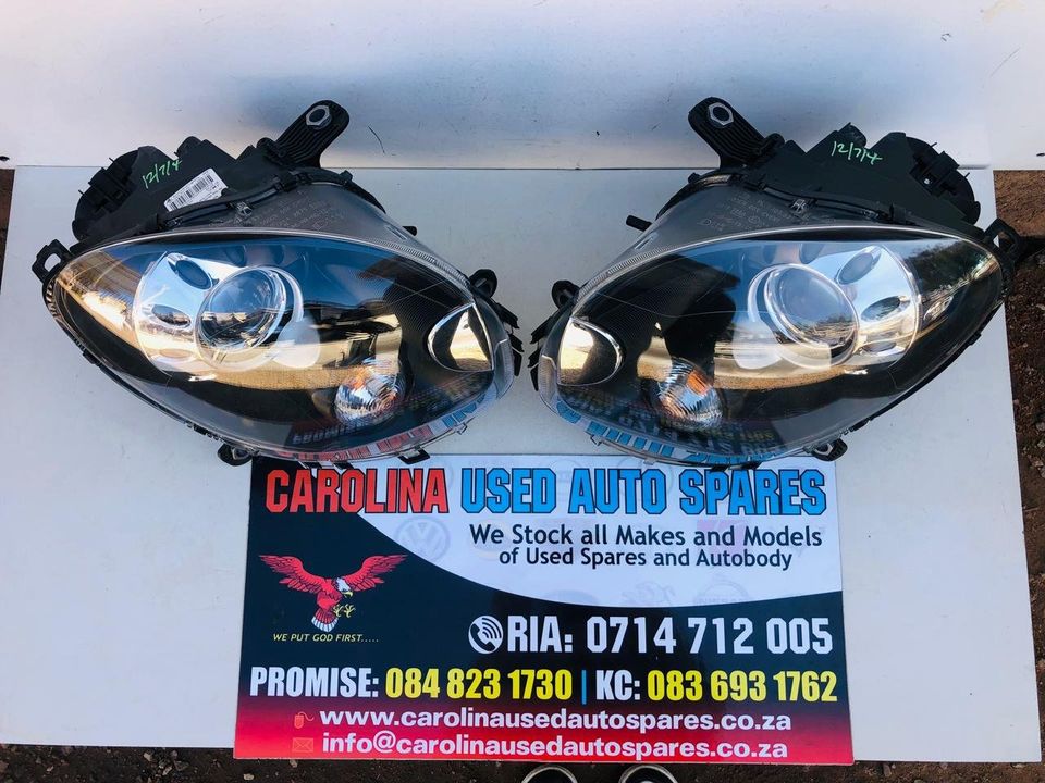 Mini Countryman Paceman R60 left and right side xenon headlights - Private Seller Mini Countryman Paceman R60 left and right side xenon headlights - Private Seller