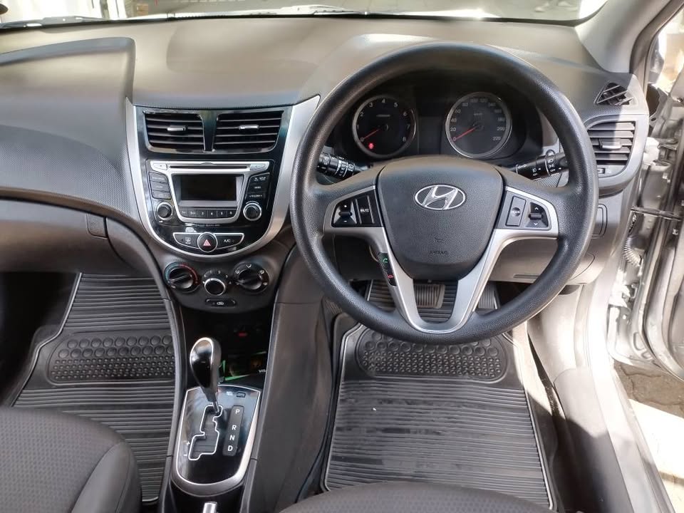 2016 HYUNDAI ACCENT 1.6  HATCHBACK AUTOMATIC