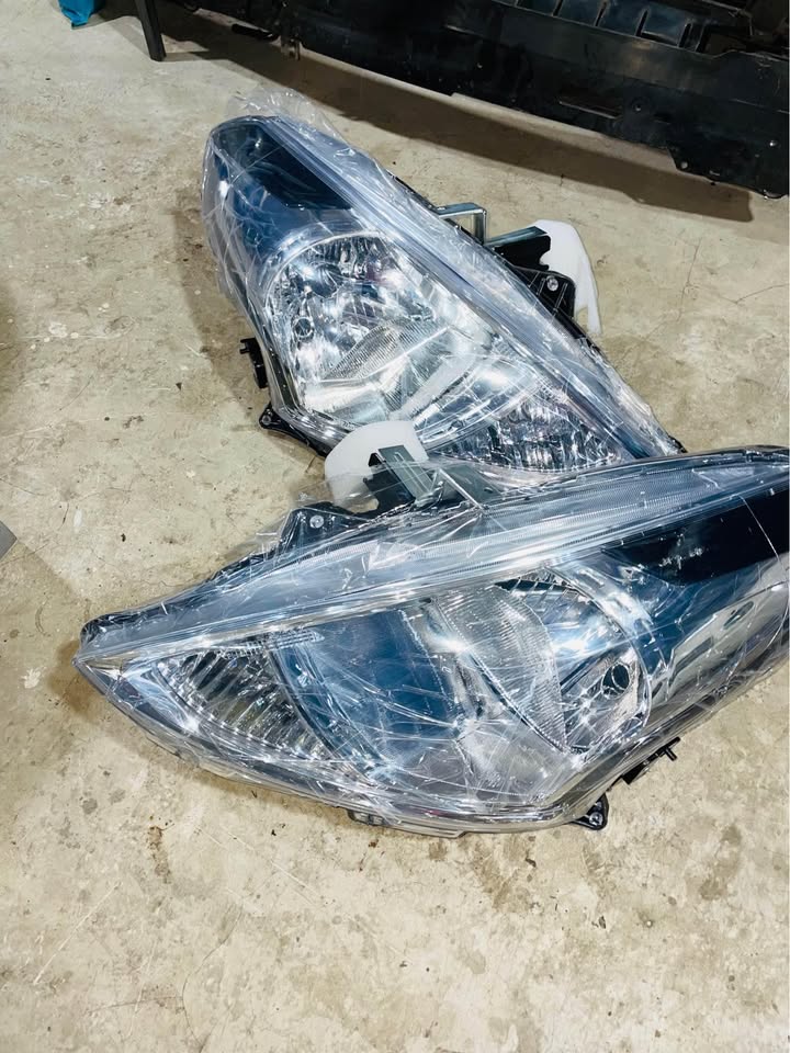 Nissan Almera headlights - Private Seller Nissan Almera headlights - Private Seller