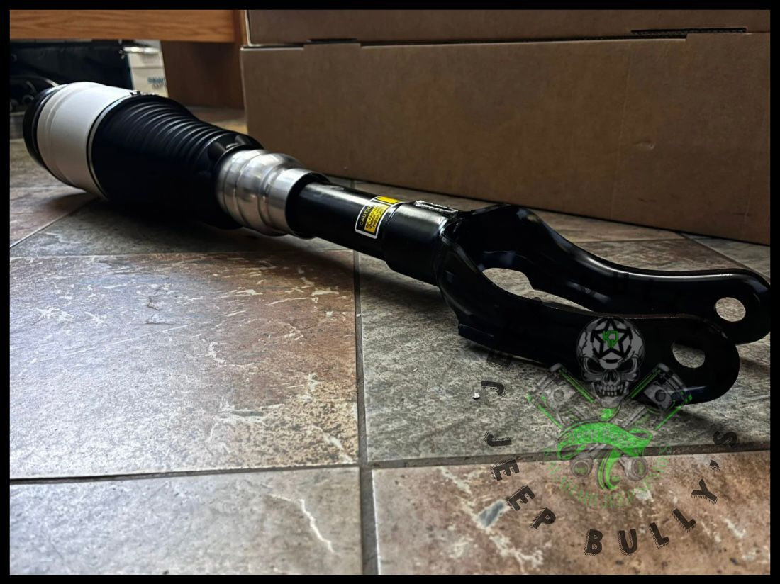 Front Air Suspension Strut Assembly for Jeep Grand Cherokee - Private Seller Front Air Suspension Strut Assembly for Jeep Grand Cherokee - Private Seller