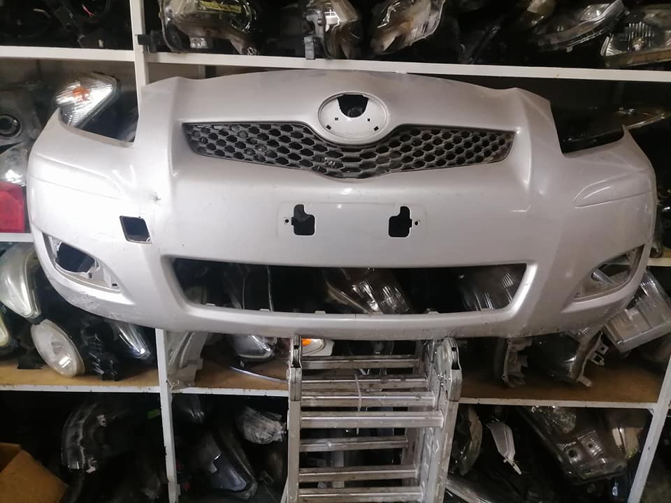 Toyota Yaris Hatchback grey bumper DM or contact number in the description for assistance. - Private Seller Toyota Yaris Hatchback grey bumper DM or contact number in the description for assistance. - Private Seller