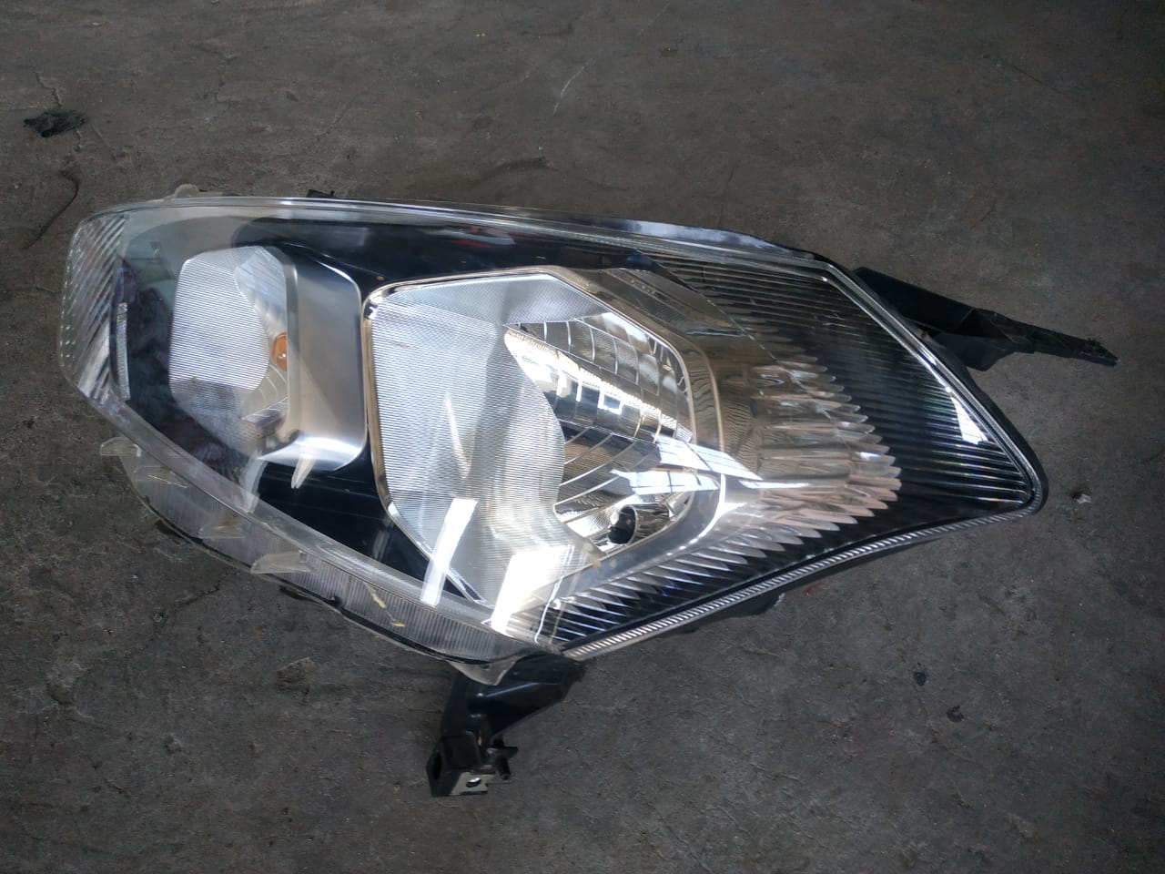 Datsun go left headlight / head lamp for sale - Private Seller Datsun go left headlight / head lamp for sale - Private Seller