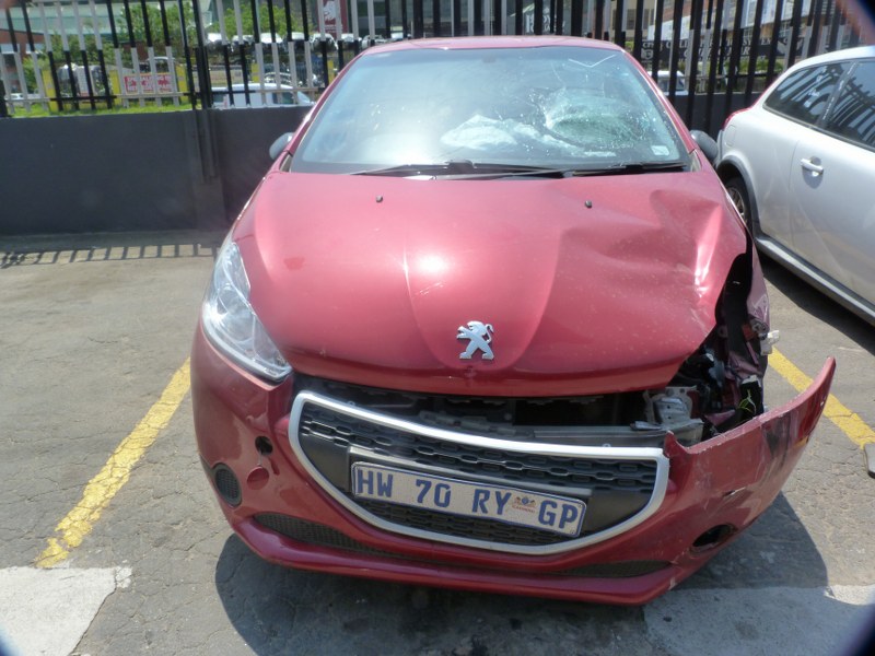 Peugeot 208 1.2 VTi Access Manual Red - 2013 STRIPPING FOR SPARES - Private Seller Peugeot 208 1.2 VTi Access Manual Red - 2013 STRIPPING FOR SPARES - Private Seller