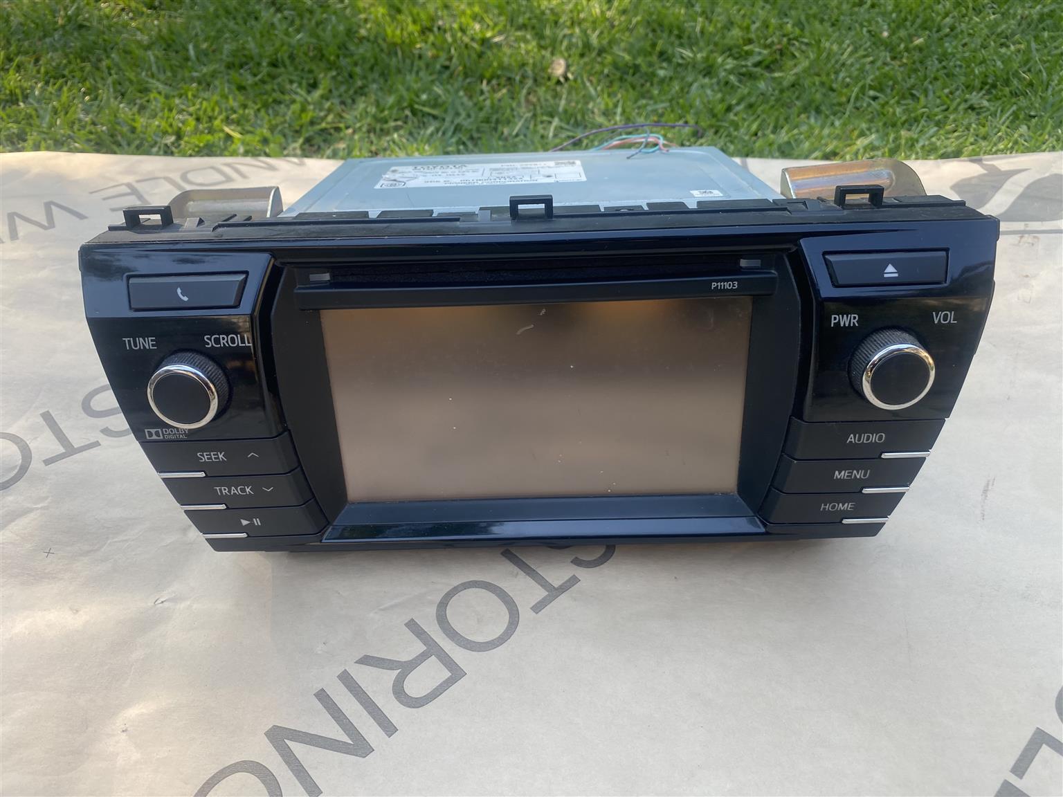 2017 TOYOTA COROLLA PRESTIGE TOUCH SCREEN RADIO FOR SALE. IN PRISTINE CONDITION - Private Seller 2017 TOYOTA COROLLA PRESTIGE TOUCH SCREEN RADIO FOR SALE. IN PRISTINE CONDITION - Private Seller