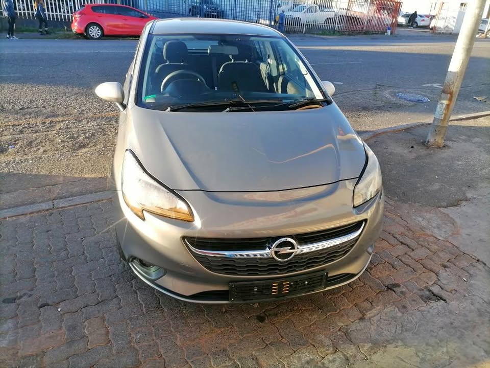 2017 Opel Corsa 1.4 Hatchback Automatic with a Nice interior seat and Service book 2017 Opel Corsa 1.4 Hatchback Automatic with a Nice interior seat and Service book
