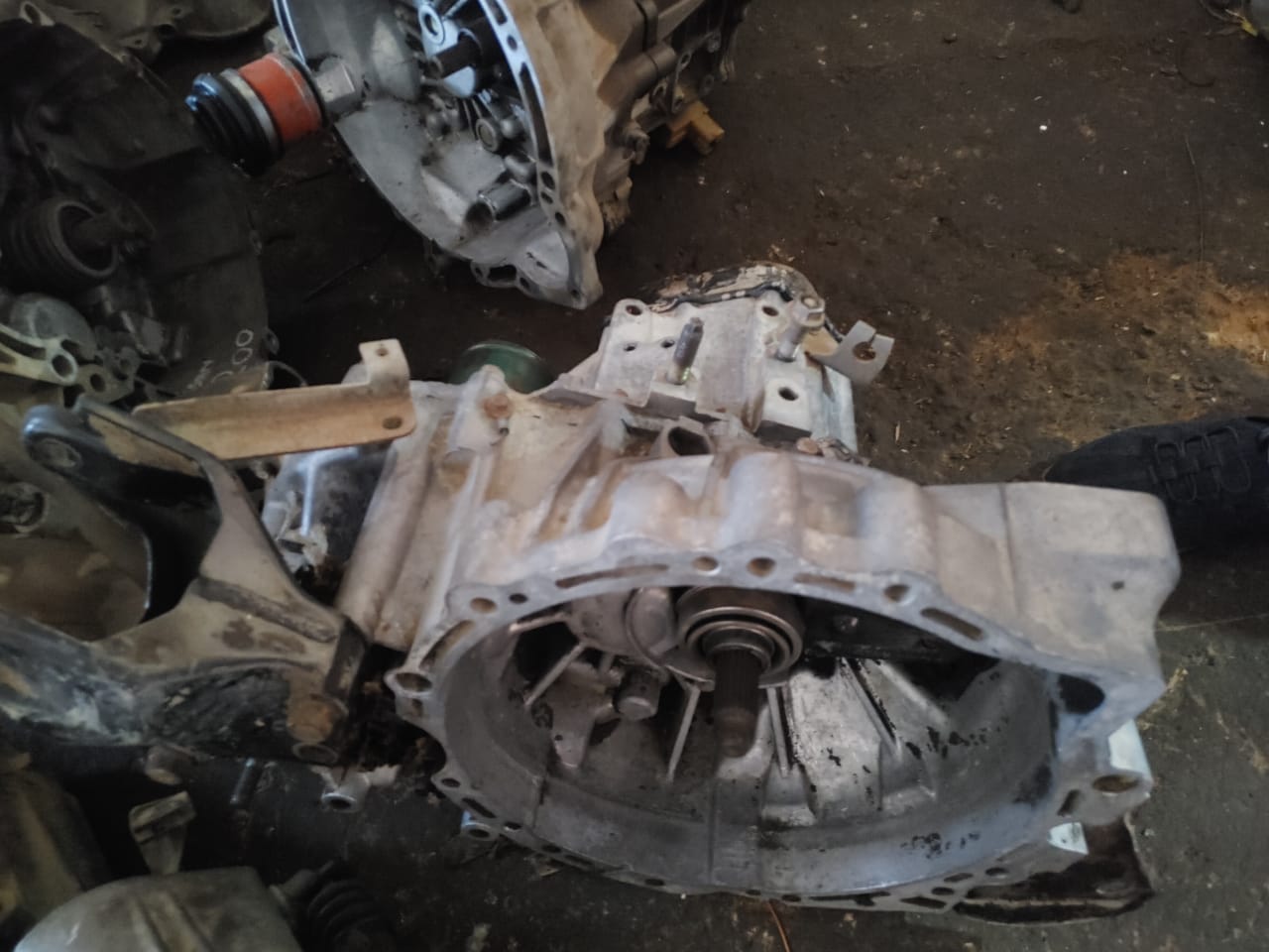 MAZDA V6 GEARBOX FOR SALE