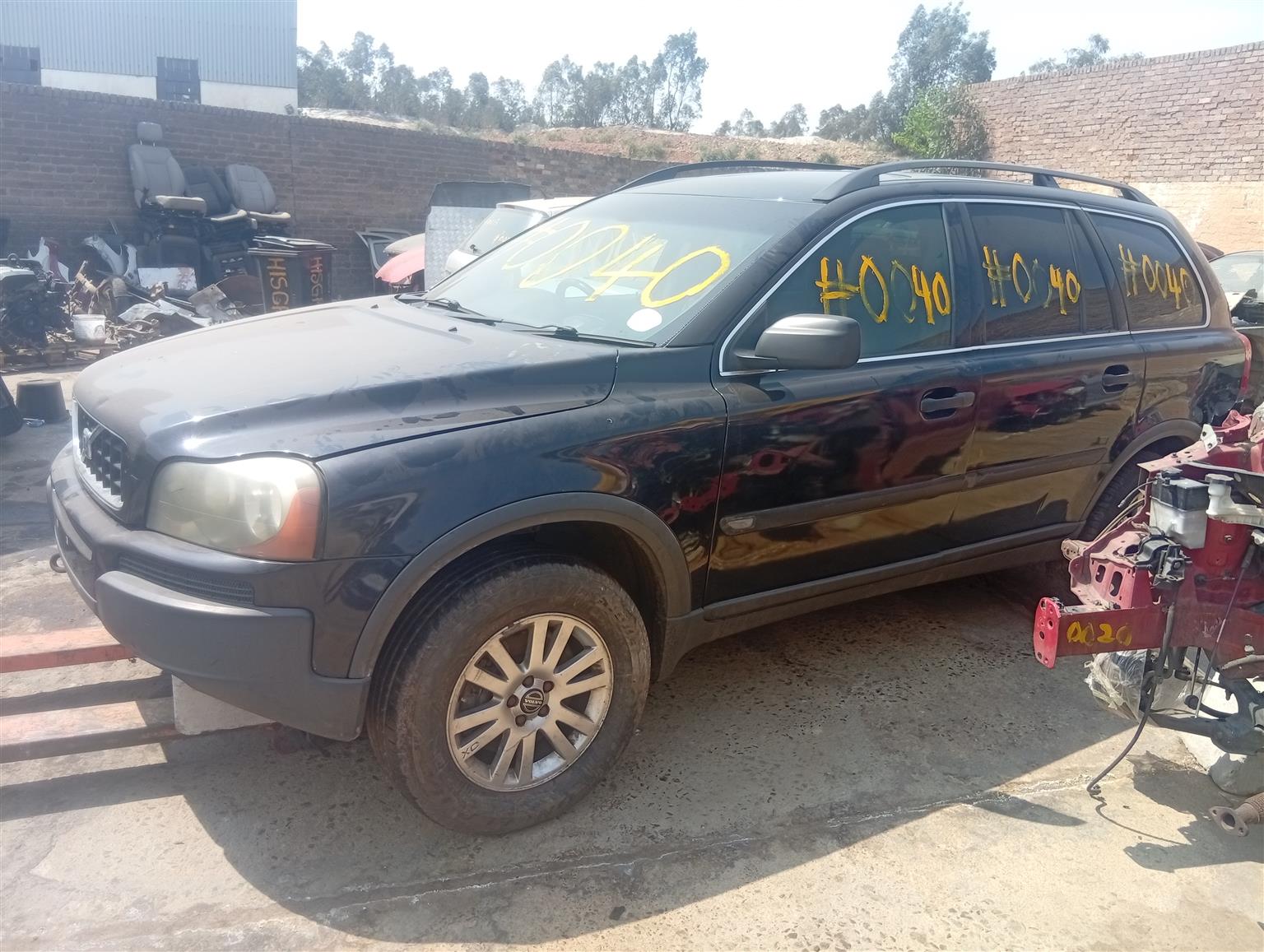 Volvo xc90 t6 AWD twin turbo seven seater  stripping for spares - Private Seller